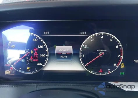 2020 Mercedes-Benz S 560 from USA, damaged, VIN WDDUG8DB8LA524041